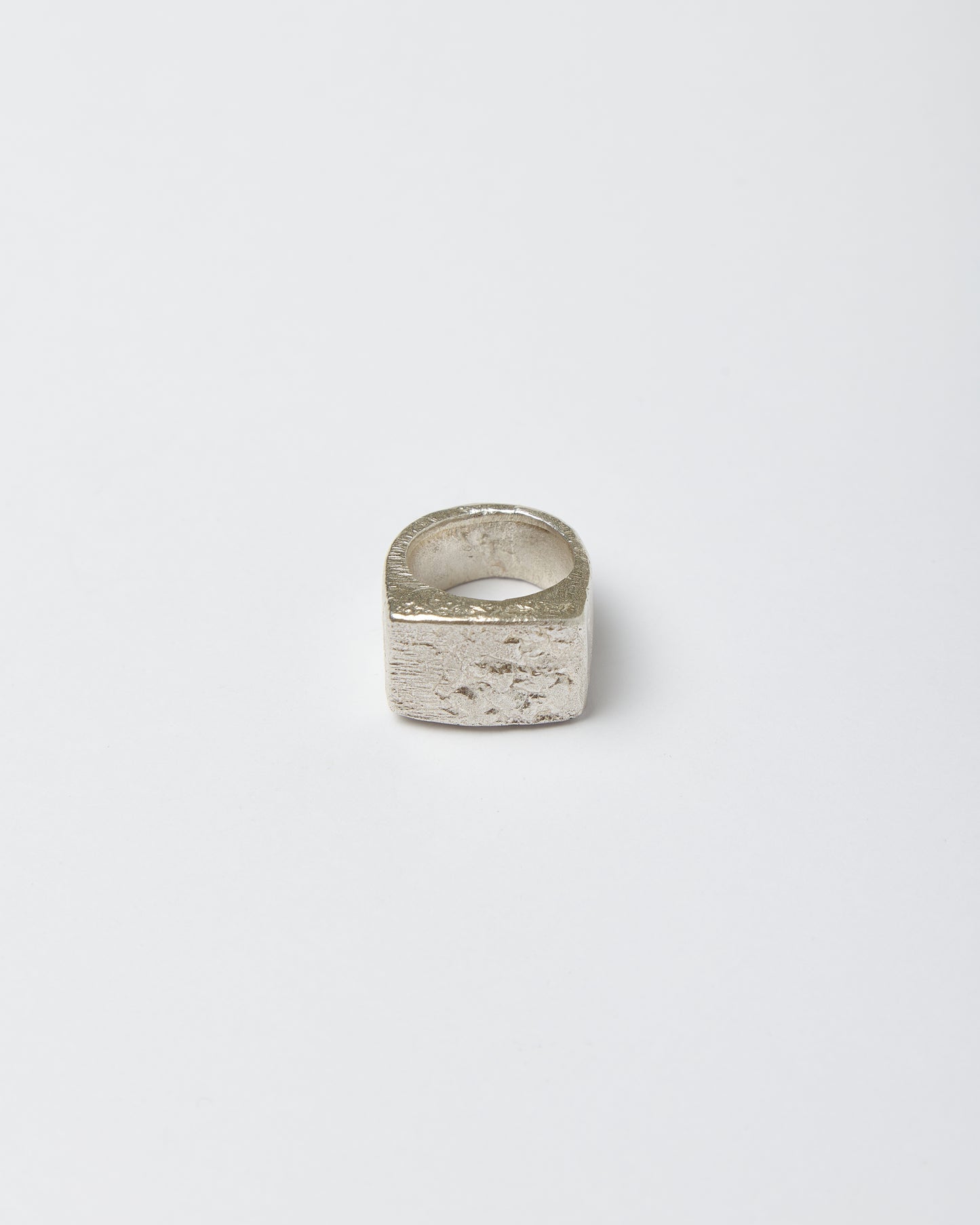 THE SIGNET RING - SILVER