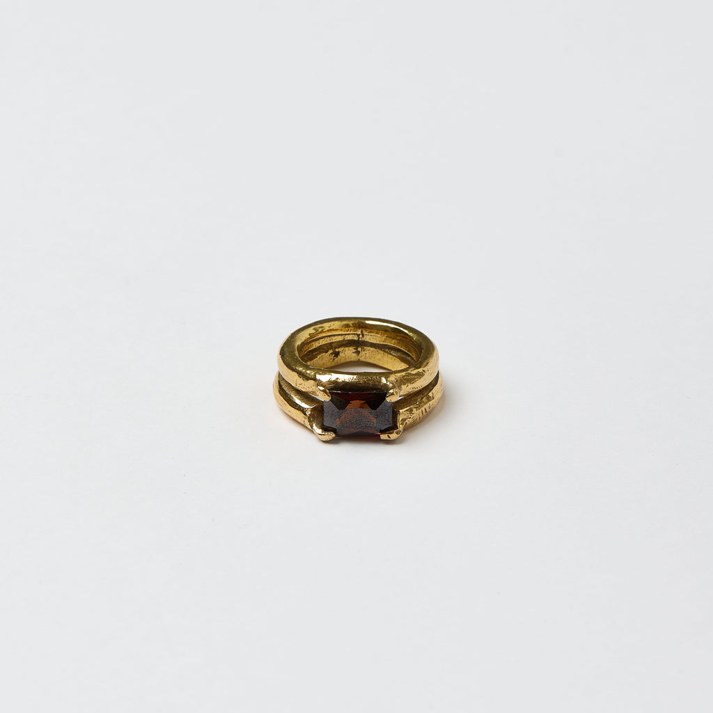 The Ring / Amber — Gold